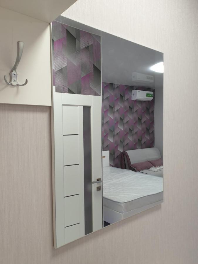Apart Hotel Malinovskogo Kharkov Luaran gambar